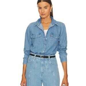 Levi's Iconic Western Button Down Shirt in Old 517 Blue 2